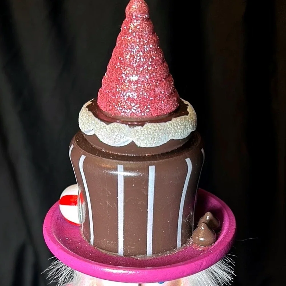 Nutcracker Figurine‎ Pink & Brown Ice Cream & Chocolate